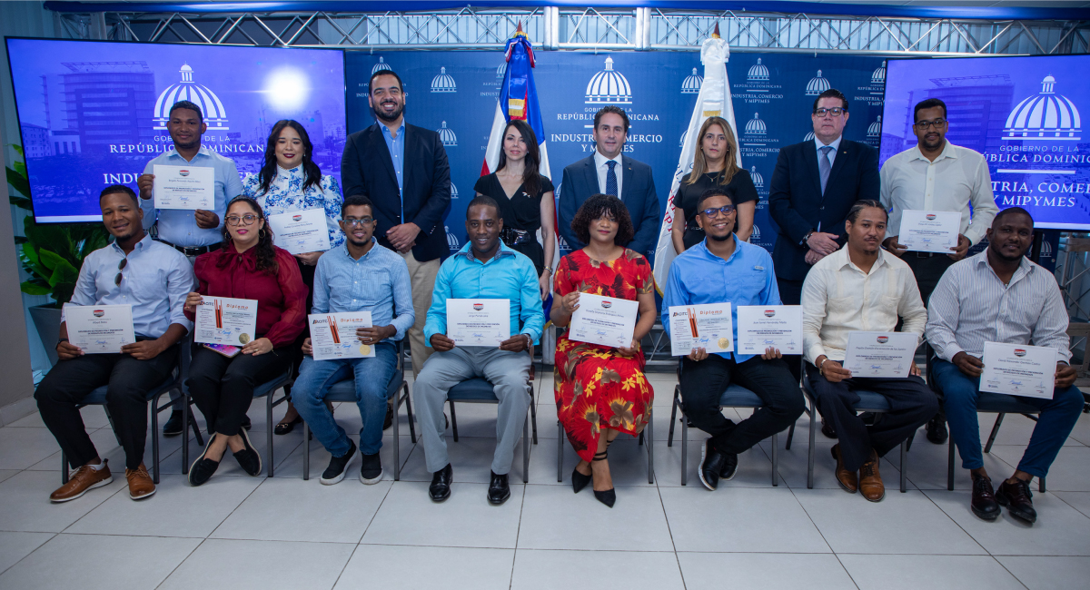 Graduacion Micm