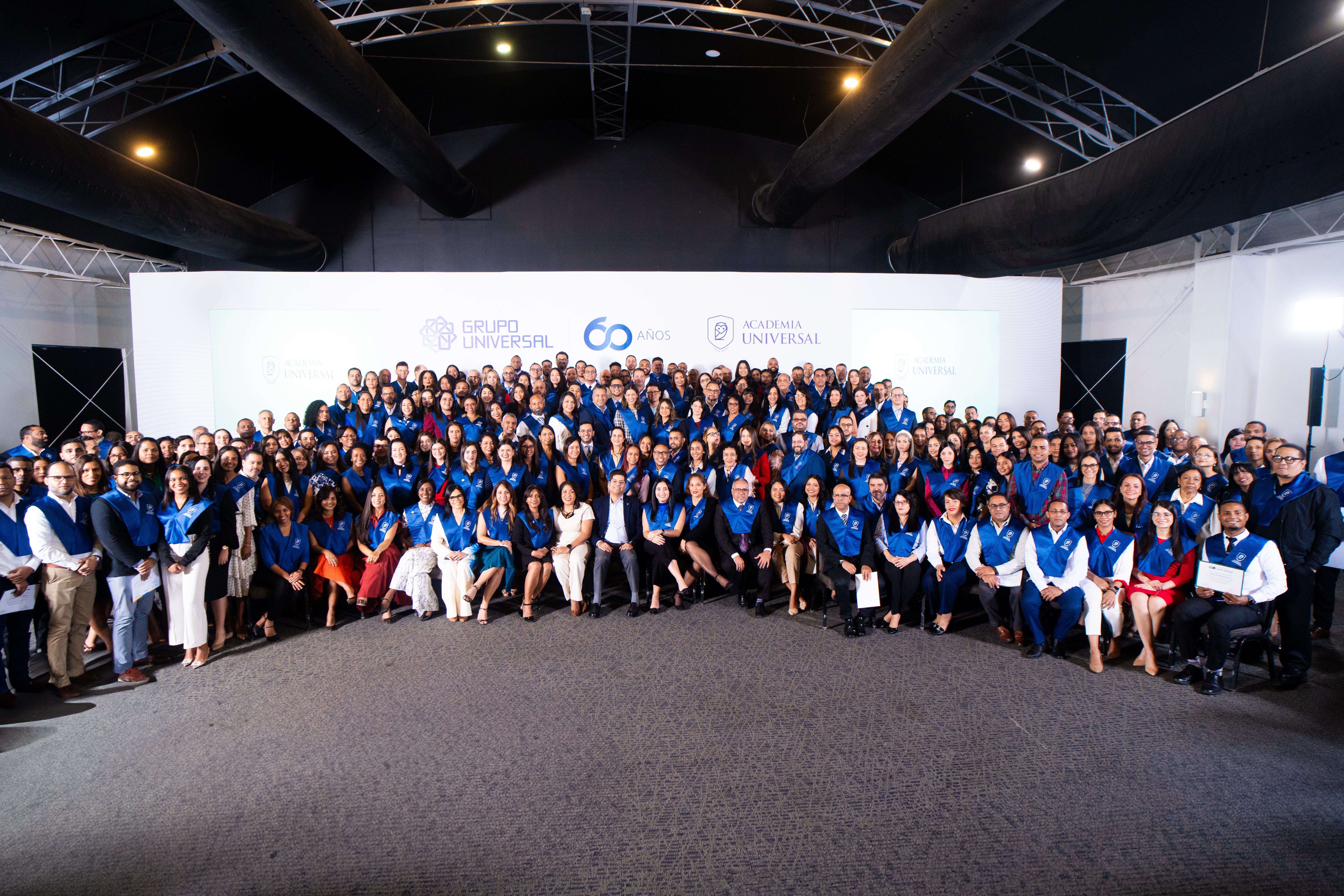 Graduacion Academia Universal